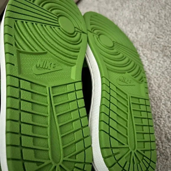 Jordan Green and Black High-Top Sneakers-Women’s - Picture 2 of 6